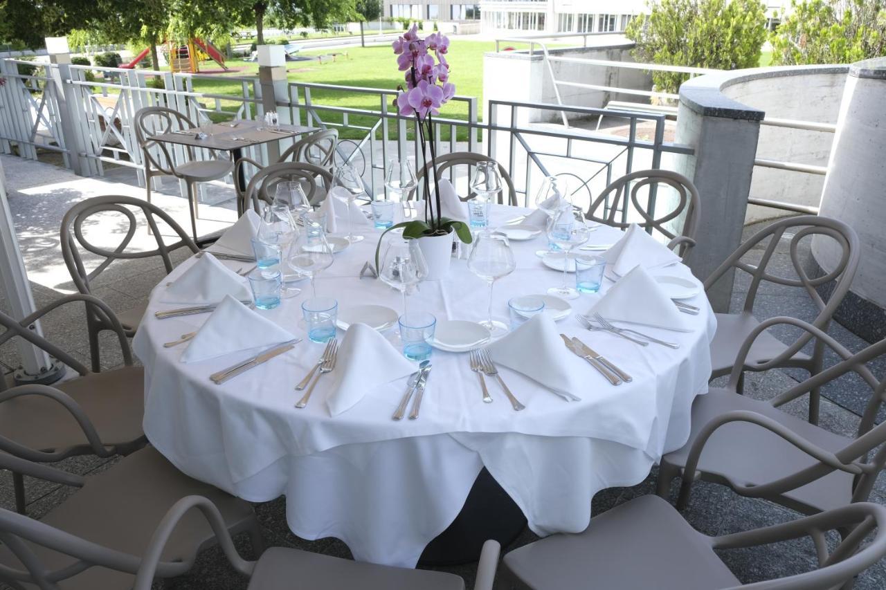 Boutique Hotel De L'Ecu Vaudois Begnins Exterior photo
